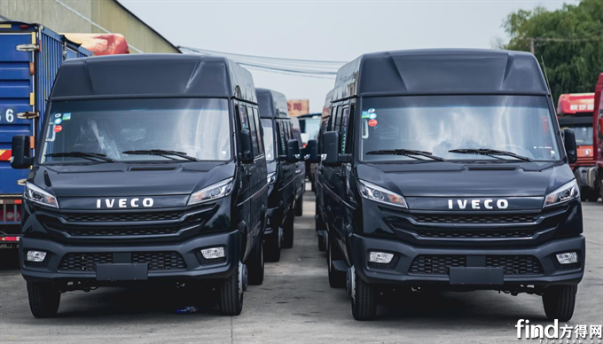 依维柯助力物流运输百台全新得意交付顺丰速运